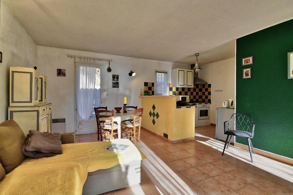 L'Oustaou Du Luberon Et Spa Villelaure Exteriér fotografie