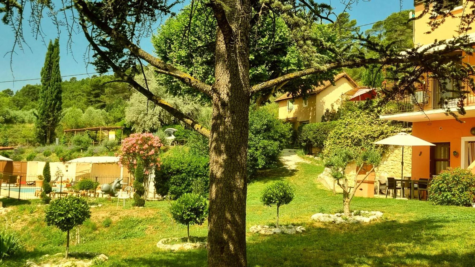 L'Oustaou Du Luberon Et Spa Villelaure Exteriér fotografie