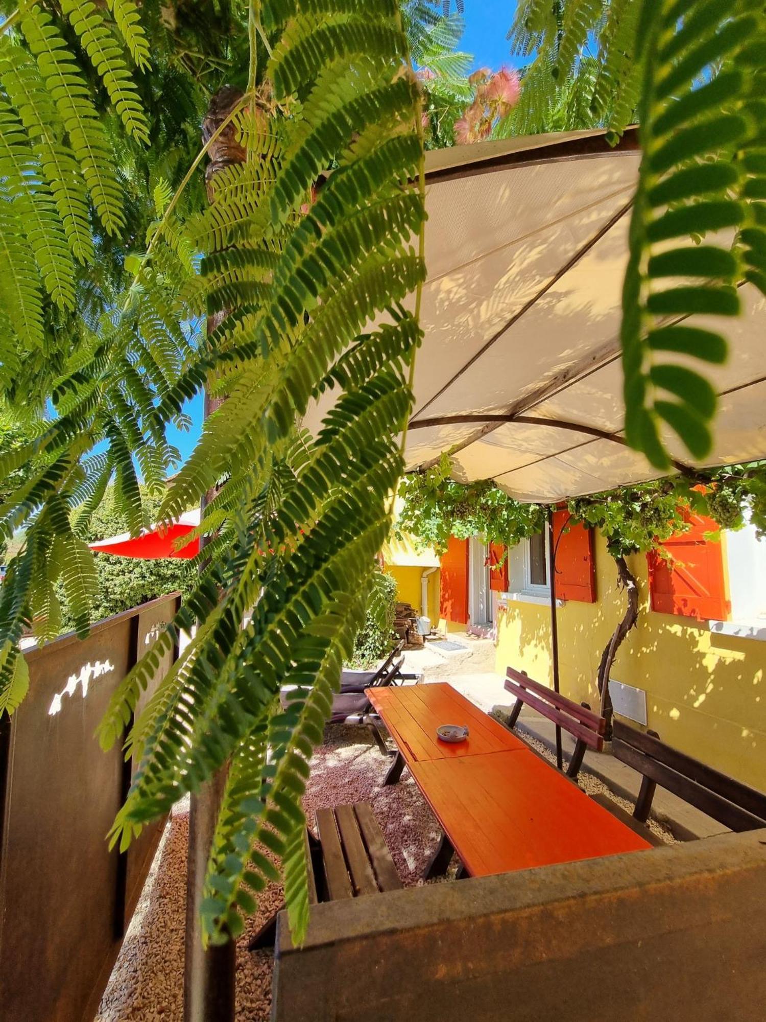 L'Oustaou Du Luberon Et Spa Villelaure Exteriér fotografie