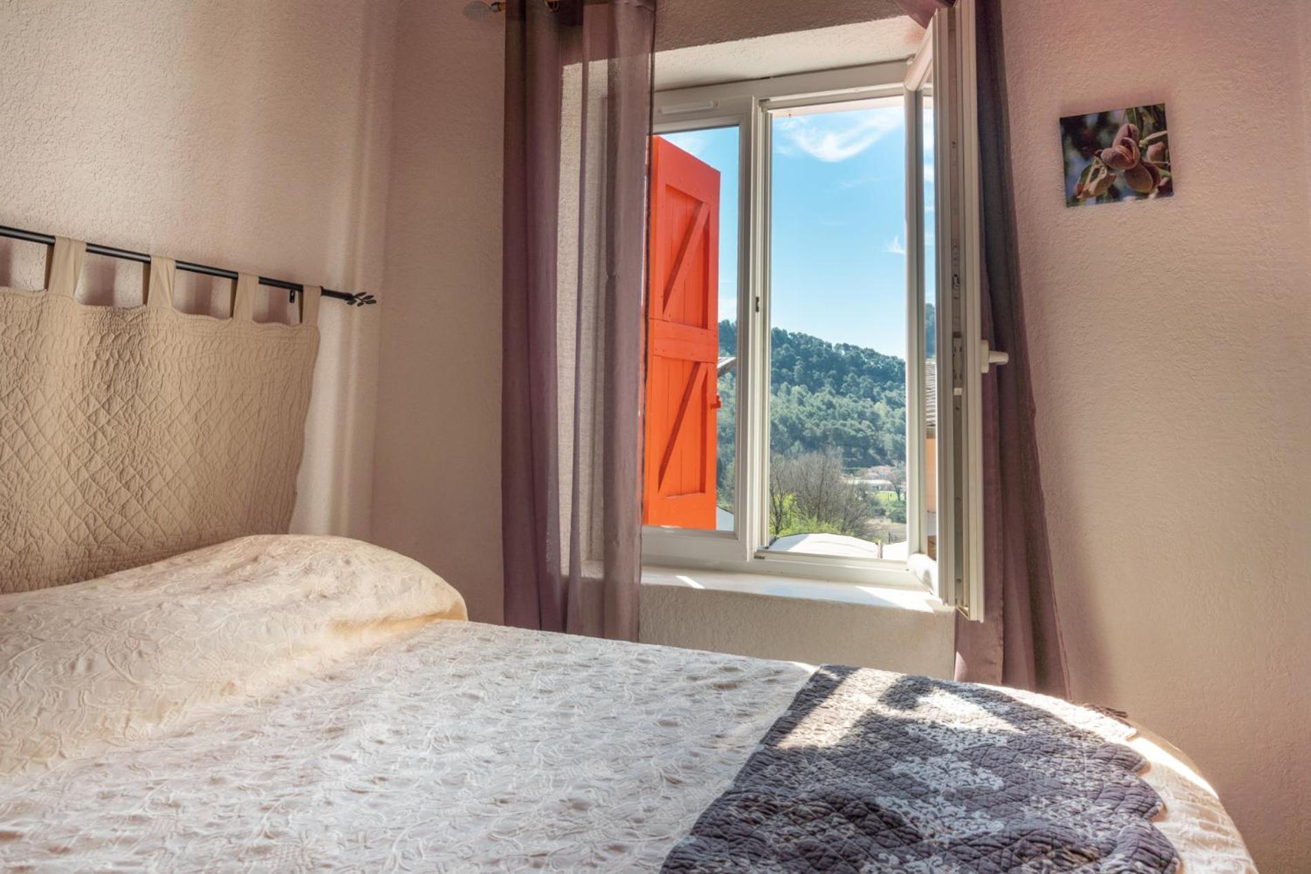 L'Oustaou Du Luberon Et Spa Villelaure Exteriér fotografie
